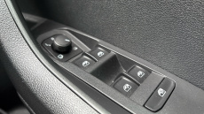 Skoda Karoq 1.0 TSI SE 5dr Petrol Estate